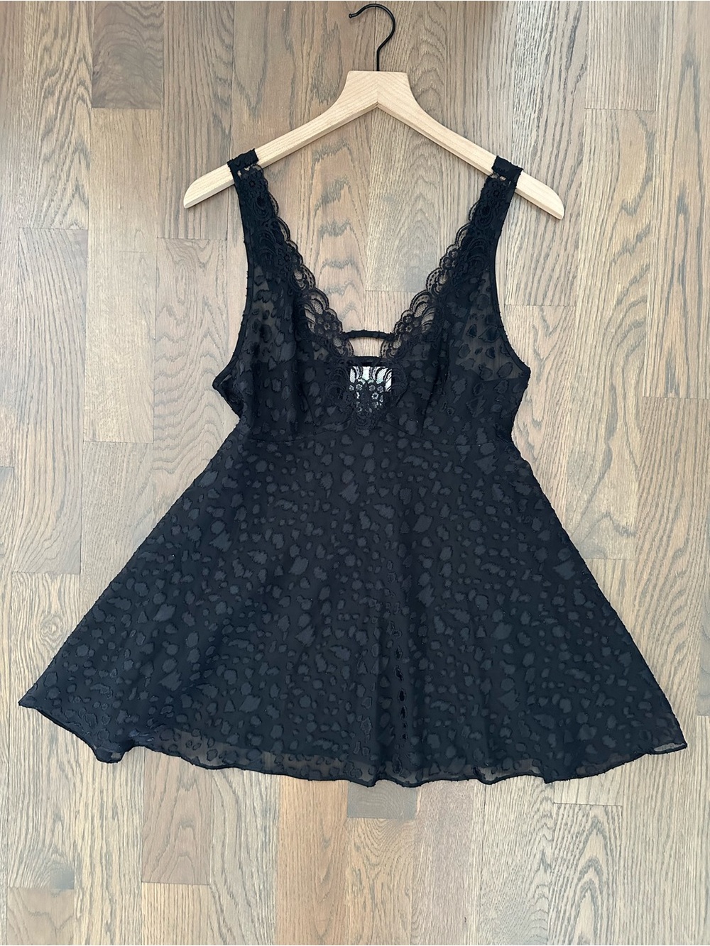 Vintage Sheer Leopard Flocked Lace Babydoll in Black Size Small